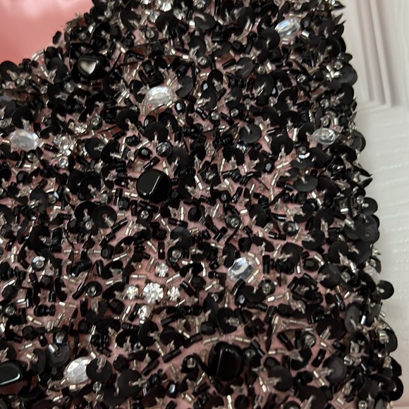 Gorgeous evening gown! New never worn. - Picture 4 of 5